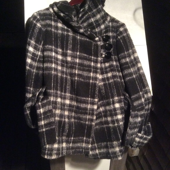 - Zara Jacket - Picture 8 of 8